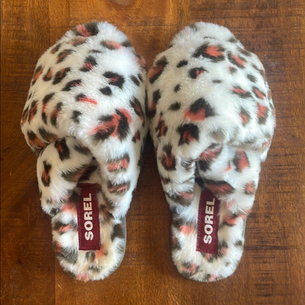 Sorel Go Mail Run Fuzzy Slippers